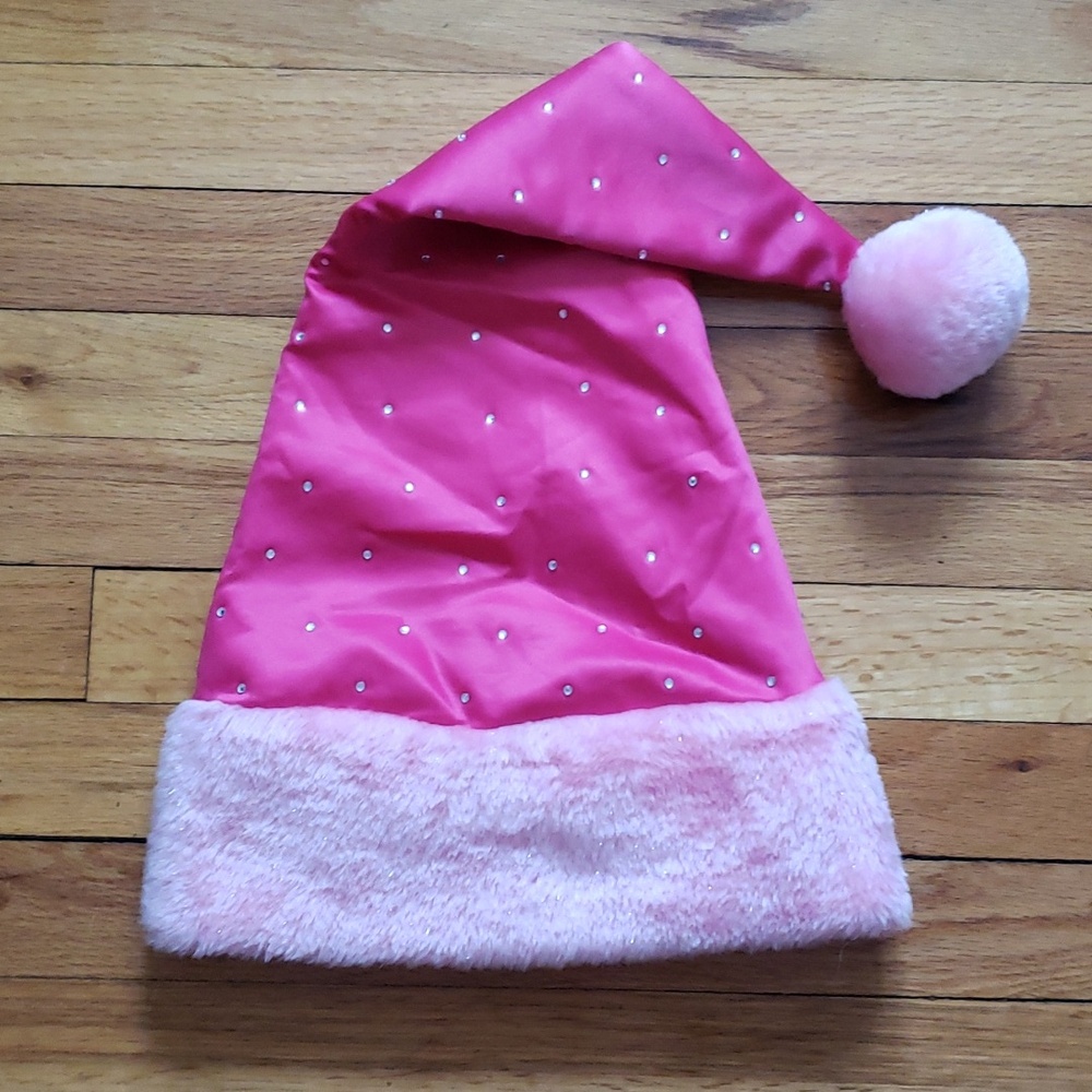 VS Santa hat